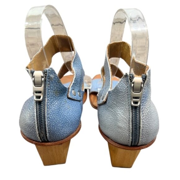 Cydwoq Brace Sandal Blue Size 38 Pre-Loved $395 Read Description - Picture 3 of 5